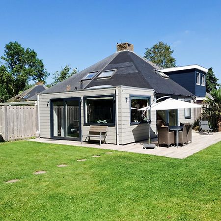 Holiday Cottage With Sauna In Zeeland Stavenisse المظهر الخارجي الصورة